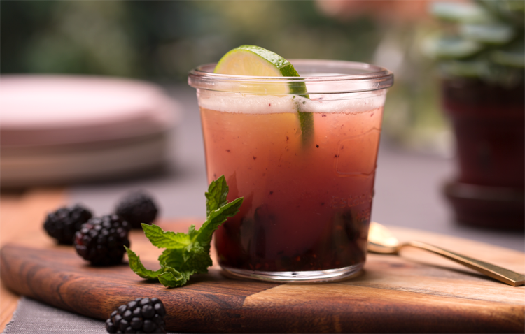 Refreshing Grapefruit-Blackberry Summer Blenders