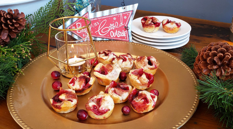 Low-Sugar Holiday Cranberry Brie Bites
