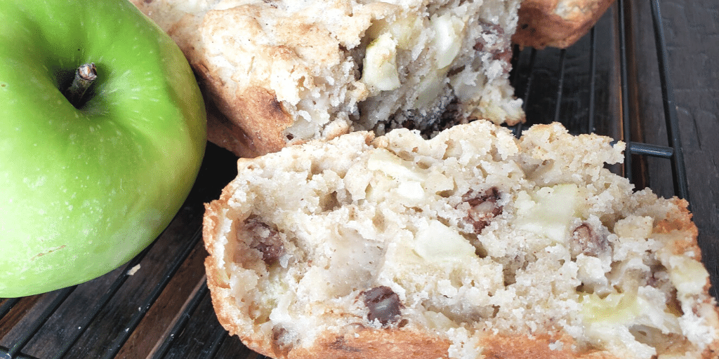 Apple Pecan Bread Recipe