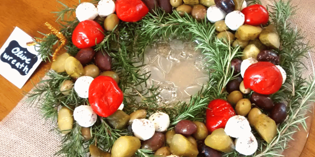 Easy Cheese & Olive Appetizer Wreath