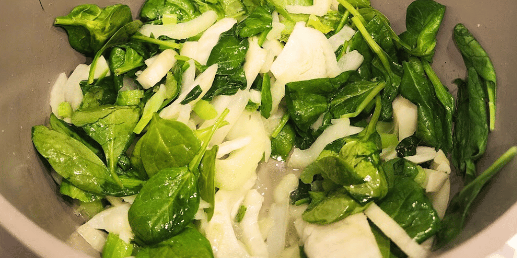 Cooking the spinach fennel soup