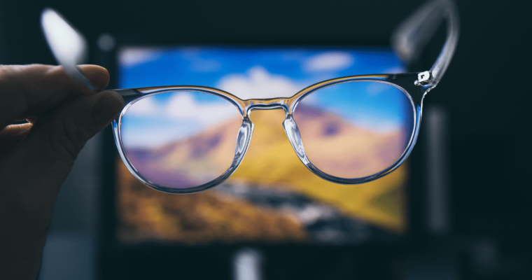 Understanding the Importance of Blue Light Blocking Glasses for Digital Eye Strain Prevention