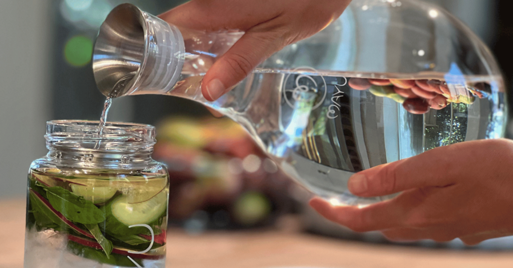 MAYU Swirl Review Glass Carafe