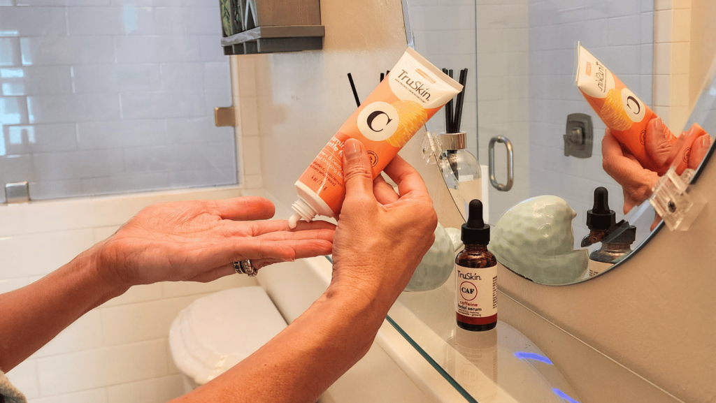 Truskin face scrub vitamin c bora bora sand