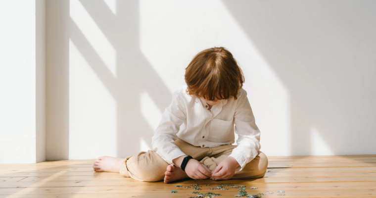 Strategies for Working Moms to Support Their Autistic Child at Home