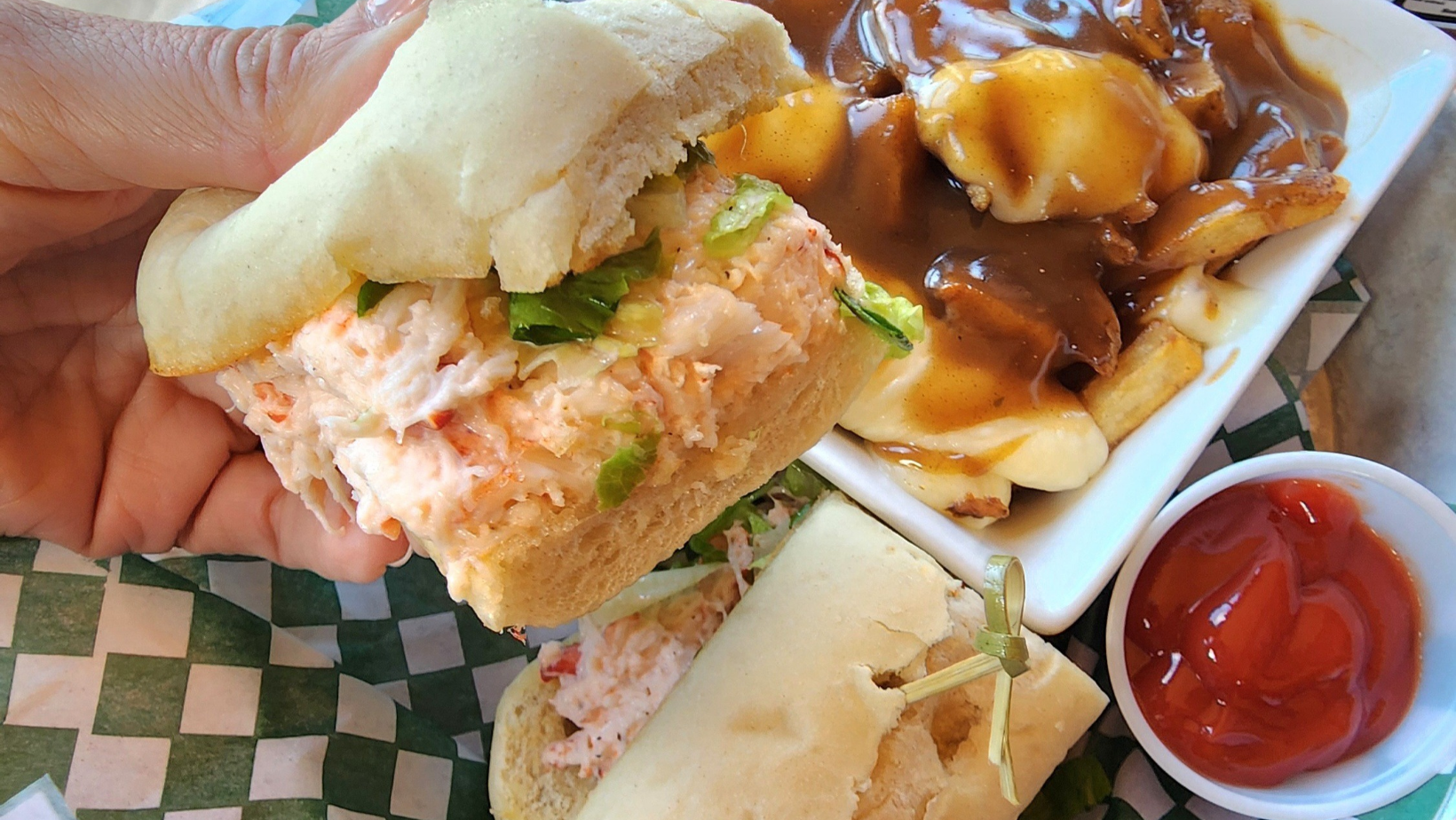 A Culinary Journey Through Quebec: Must-Try Foods