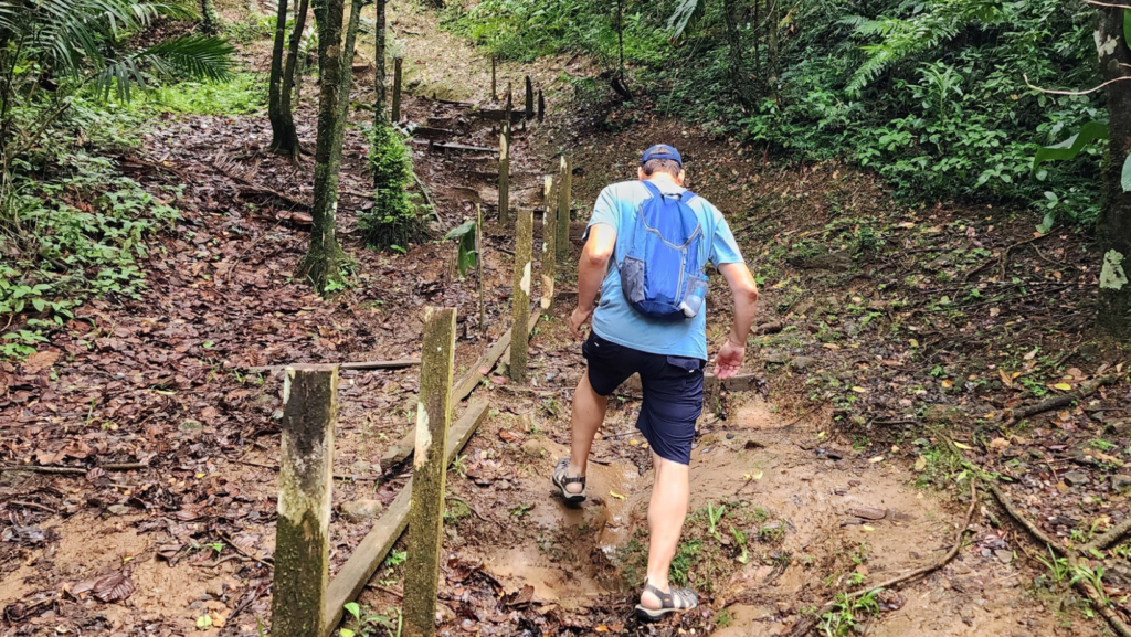 Hiking in Grenada 