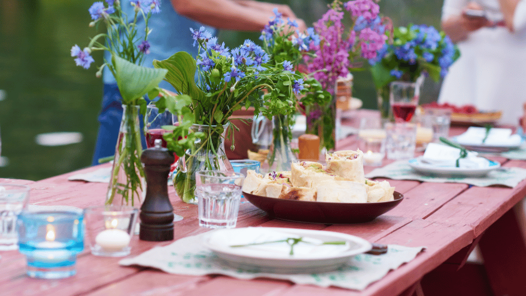 Outdoor Dining Made Easy: Ideas for Every Season