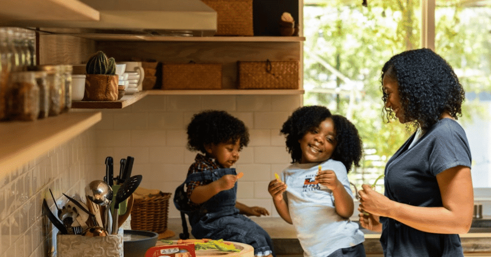Managing Mom Burnout: Simple Health Tips