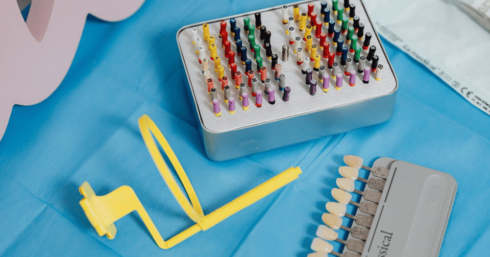 Benefits of Choosing Cosmetic Dental Veneers for a Smile Makeover