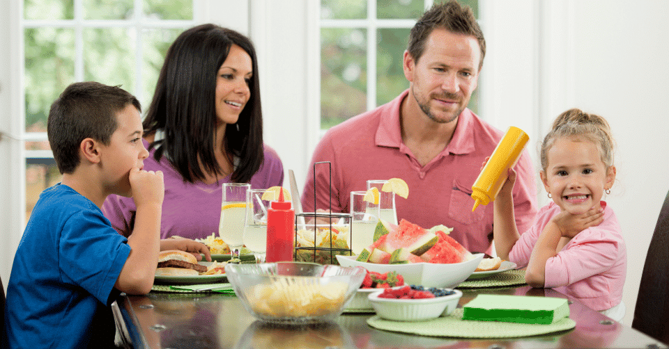 How to Make Family Dinner a Fun Experience