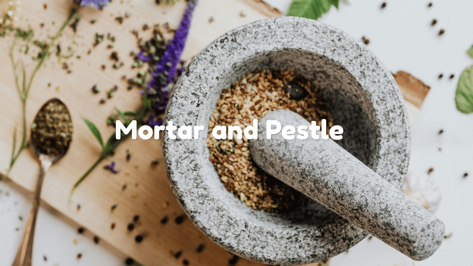 How to Use a Mortar and Pestle (Plus a Kitchen Tip From Domisana)
